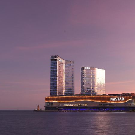 Fili Hotel At Nustar Cebu Εξωτερικό φωτογραφία