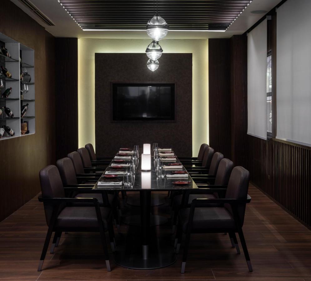 Fili Hotel At Nustar Cebu Εξωτερικό φωτογραφία