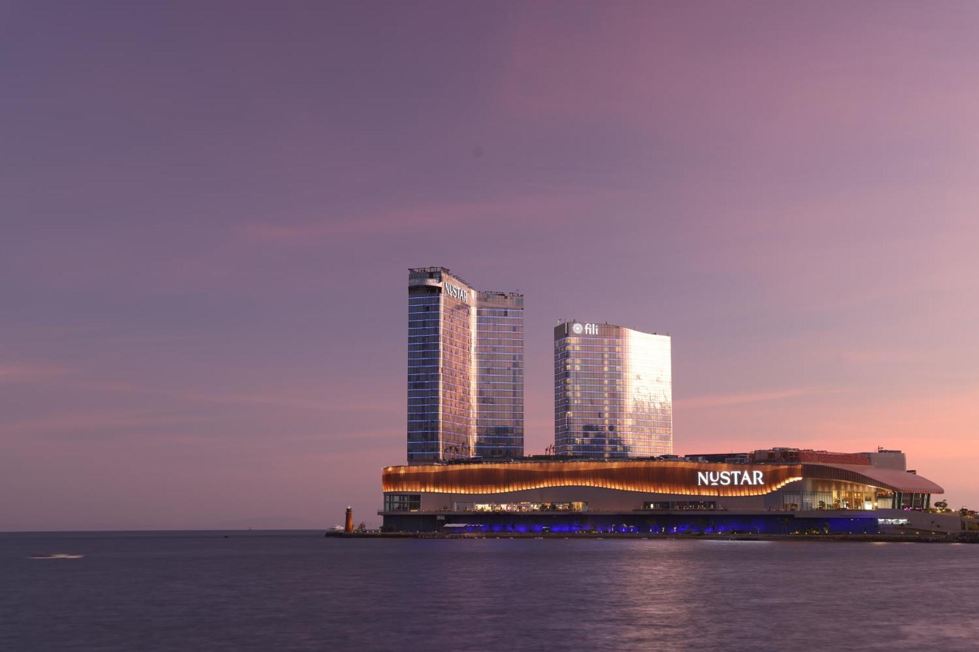 Fili Hotel At Nustar Cebu Εξωτερικό φωτογραφία